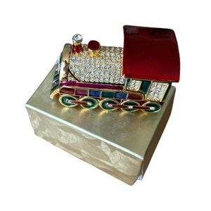 🔴 Jeweled Train Trinket Box- Hidden Compartment Keepsake Holder